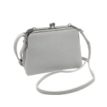 Stomio Elegance Crossbody: Τσάντα Χιαστί με Κλασικό Κούμπωμα Και 3 θήκες, Λευκό - CX-1389