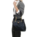 Timeless Bag: Διαχρονικό Πουγκί με καπιτονέ σχεδιασμό, Μαύρο - HB-4031 - Image 2