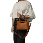 Classic Fold Tote – Η διαχρονική επιλογή της ημέρας, Καφέ - HB-4093 - Image 2