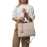 Urban Studs Bag: Για καθημερινές εμφανίσεις με χαρακτήρα, Μπεζ - HB-4106 - Image 2