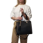 Urban Studs Bag: Για καθημερινές εμφανίσεις με χαρακτήρα, Μαύρο - HB-4109 - Image 2