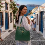 Timeless Bag: Διαχρονικό Πουγκί με καπιτονέ σχεδιασμό, Πράσινο - HB-4026 - Image 2